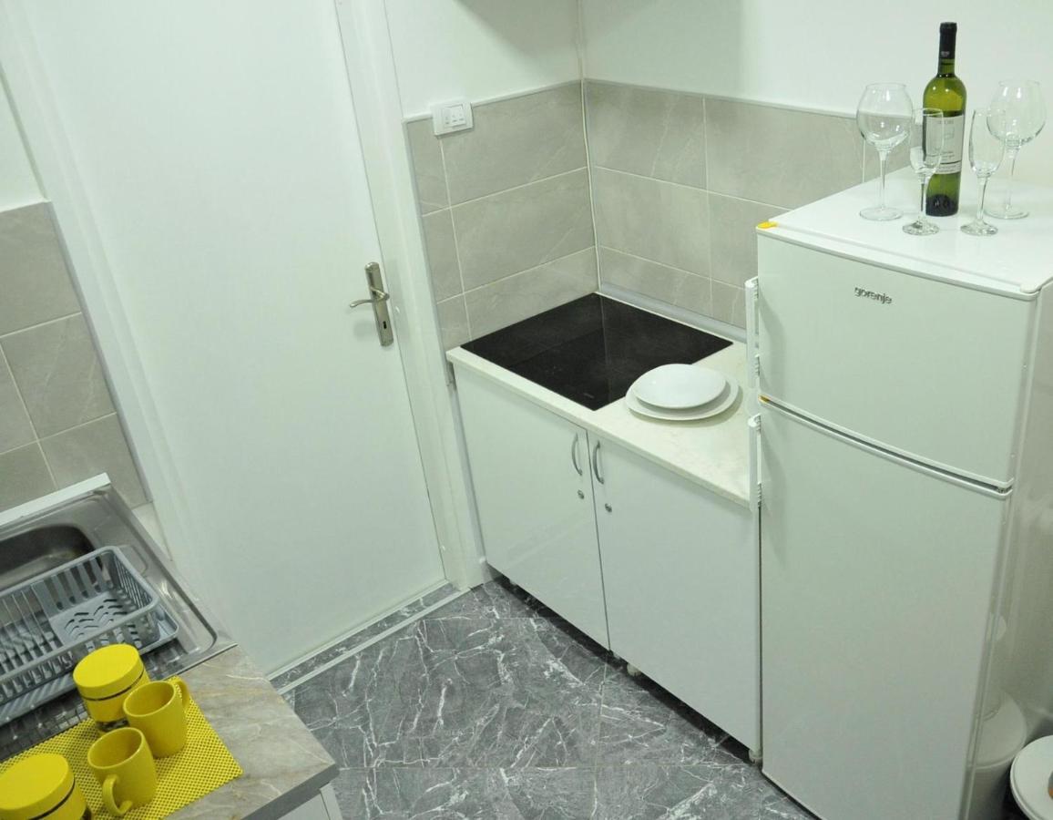 Manirosi 5 Apartment Subotica Luaran gambar